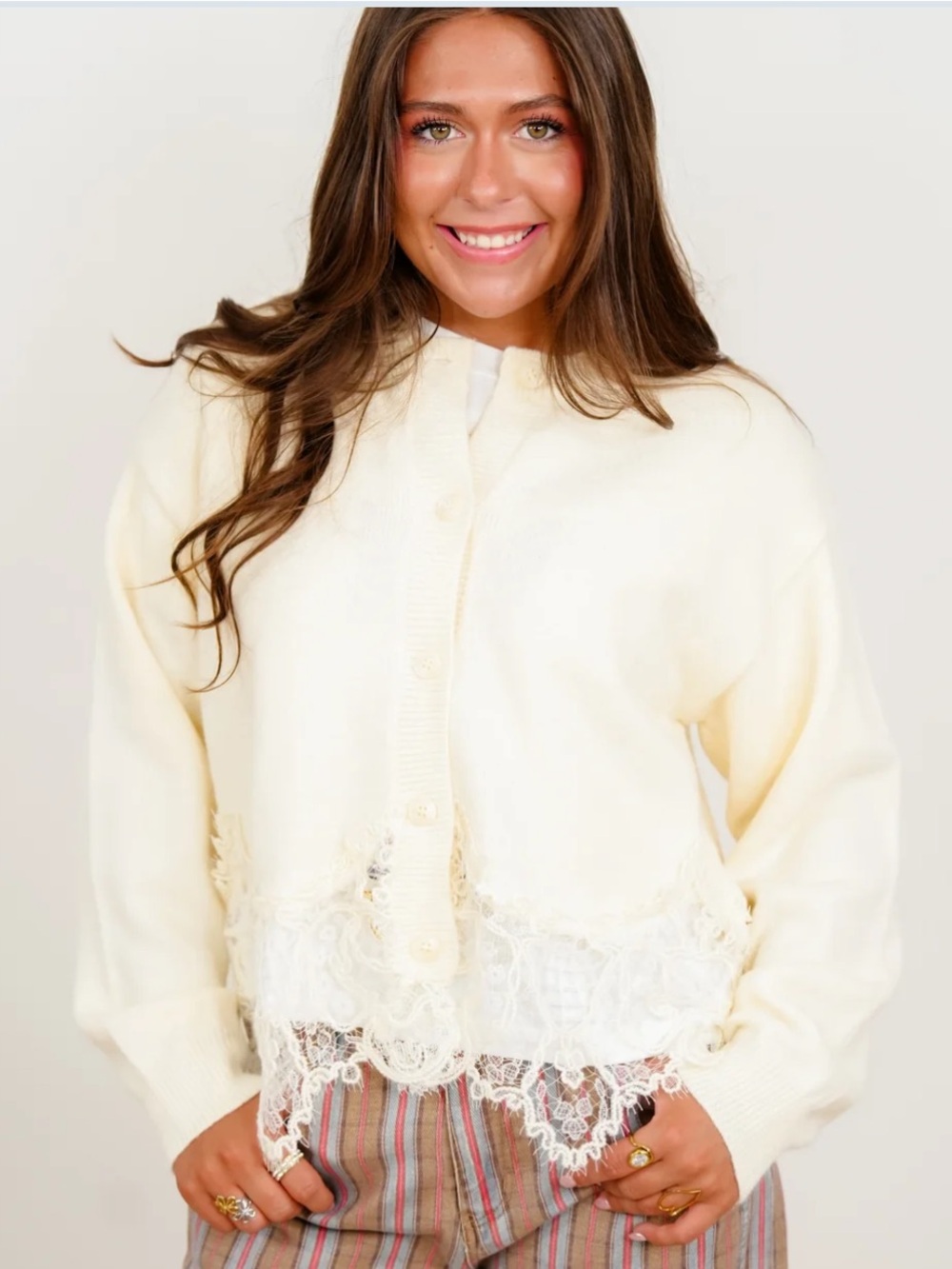 Le lis Winnie Cream Lace-Trim Cardigan
